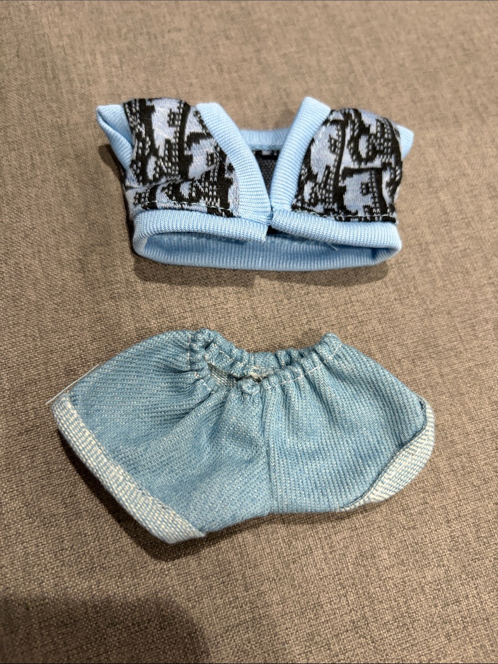 Labubu or Small Doll Outfit